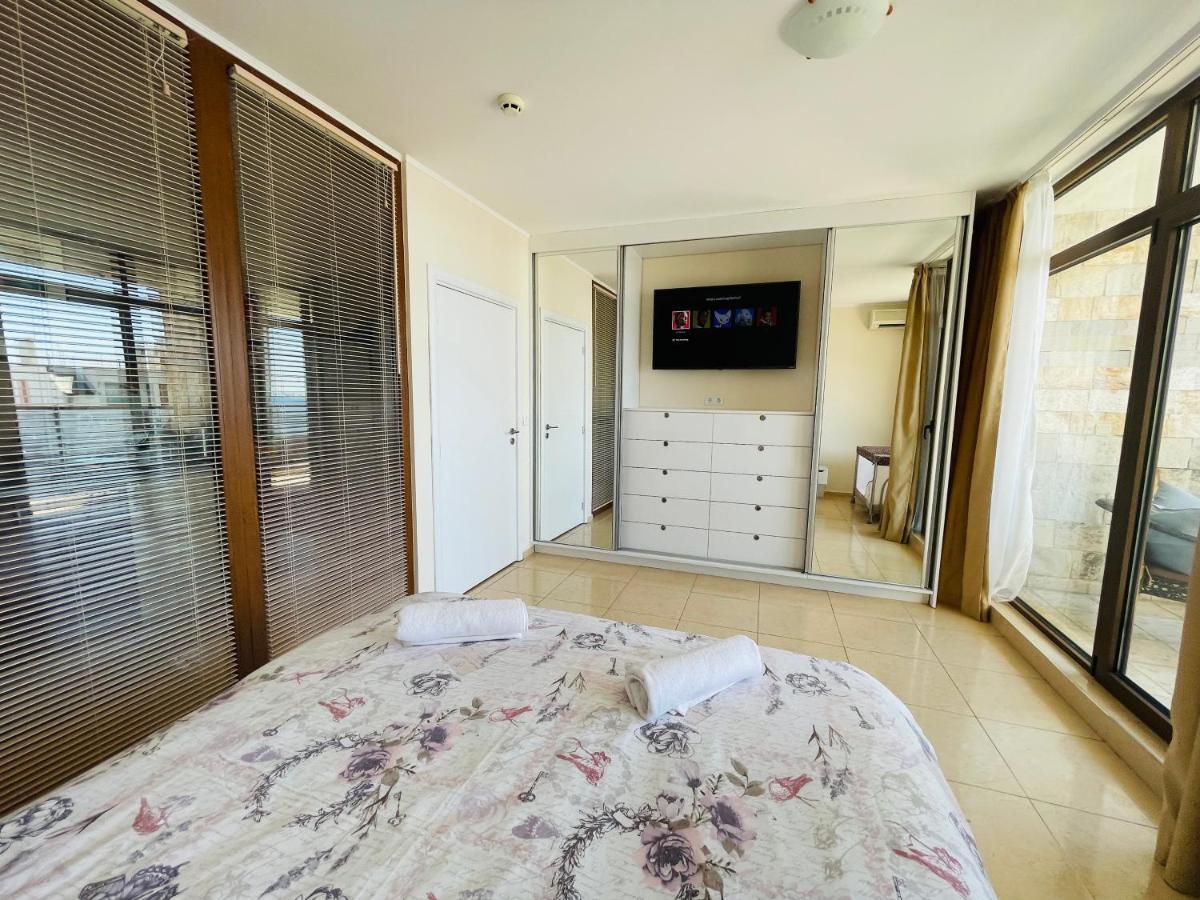 Dolce Vita Sea View Apartment Sveti Vlas Exterior photo